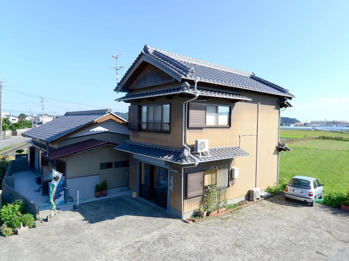 Haruno Guesthouse Kōchi Buitenkant foto