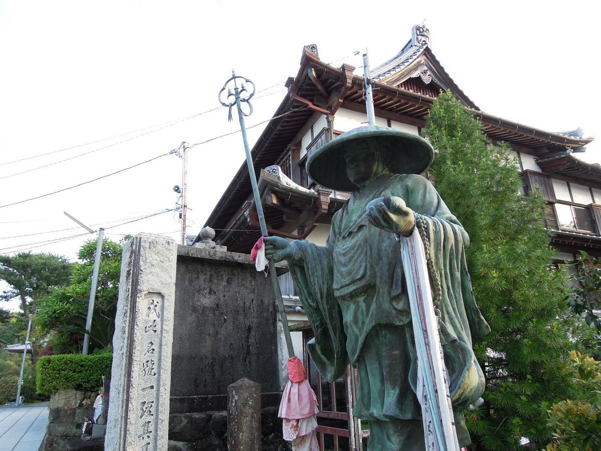 Haruno Guesthouse Kōchi Buitenkant foto